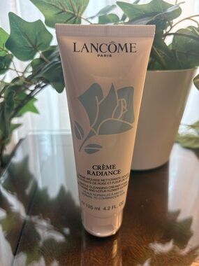 Lancôme Crème Radiance Gentle Cream-to-Foam Cleanser 125ml